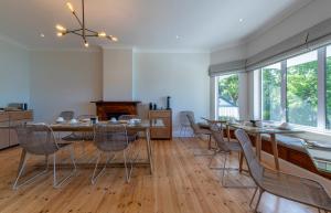 Fotografie z fotogalerie ubytování Hide-Away Guest House v destinaci Knysna