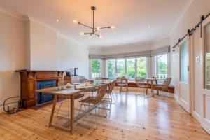 Fotografie z fotogalerie ubytování Hide-Away Guest House v destinaci Knysna