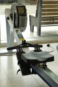 Das Fitnesscenter und/oder die Fitnesseinrichtungen in der Unterkunft Hotel Artemis Amsterdam