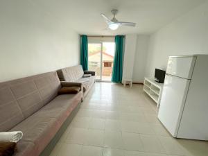 Kuchnia lub aneks kuchenny w obiekcie Apartamentos Bernat 3000