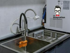 Gambar di galeri bagi Liberty Grove Near Airport by Staycation Homestay di Kuching +45 gambar