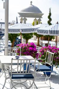 Reštaurácia alebo iné gastronomické zariadenie v ubytovaní Hotel Mongibello Ibiza