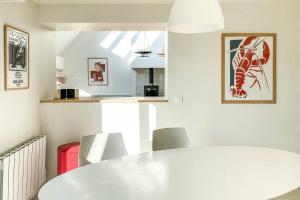 Fotografia z galérie ubytovania Superbe villa VUE SUR MER, 11 personnes à TREBEURDEN REF-669 v destinácii Trébeurden