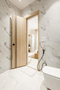 Ένα μπάνιο στο Lime Tree B&B Pari Chowk