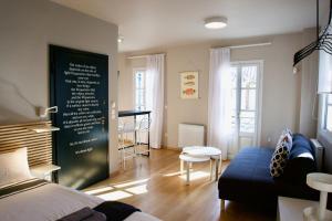 Posteľ alebo postele v izbe v ubytovaní Syntagma Square: Amazing Cozy Studio - Whale