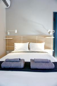 Posteľ alebo postele v izbe v ubytovaní Syntagma Square: Amazing Cozy Studio - Whale