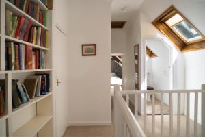 Knihovna v prázdninového domu