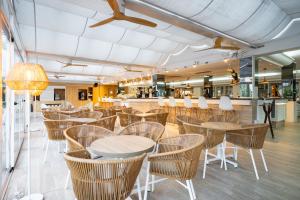 Restaurace v ubytování Bahía de Alcudia Hotel & Spa