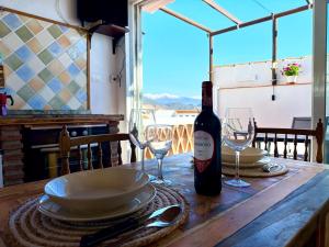 Ποτά στο Casa Alfar con terrazas únicas en el casco antiguo