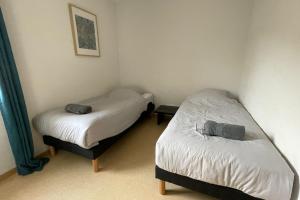 Postel nebo postele na pokoji v ubytování Les Naïades A02 - 2 bedrooms for 6 people ! + 9 fotografií