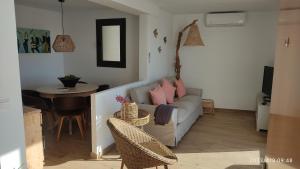A seating area at Hostal Sa Malica