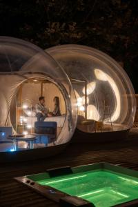 Bazén v ubytování Bubble Room Suite Experience - Bolla Savio Ravenna nebo v jeho okolí + 37 fotografií
