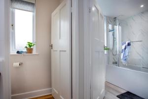 Ένα μπάνιο στο Toller House +32 φωτογραφίες