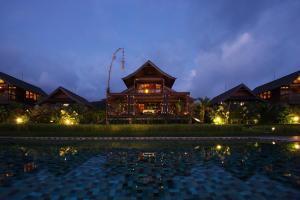 Πισίνα στο ή κοντά στο Sanak Retreat Bali +23 φωτογραφίες