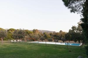 Swimmingpoolen hos eller tæt på Arrabida Country Retreat - NEW