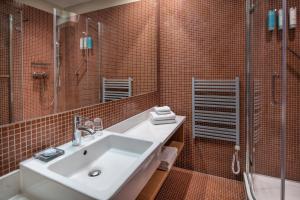 Koupelna v ubytování Sopot Marriott Resort & Spa