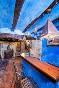 Bazén v ubytování Casa Museo RAKKANA - En el Centro de Requena nebo v jeho okolí + 37 fotografií