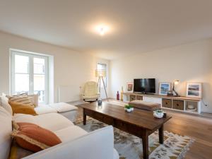 TV a/nebo společenská místnost v ubytování Holiday Home L'Oiseau 1 by Interhome + 13 fotografií