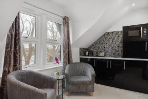 Kuchyň nebo kuchyňský kout v ubytování Modern city centre studio apartment