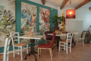 カプリーノ・ヴェロネーゼにあるWELCOME TRAVELLER FRIDA'S ROOMsのギャラリーの写真 +53枚の写真