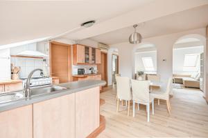 Roof Top Penthouse 1065 Budapest, 35 Nagymező utca kép - 2