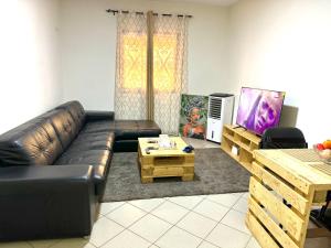 Fotografie z fotogalerie ubytování Huge apartment in Yaoundé v destinaci Yaoundé