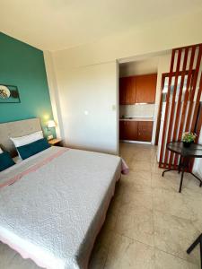 Foto dalla galleria di Sofia & Lakis House a Ormos Panagias