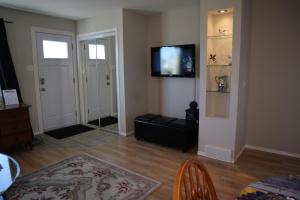 Gallery image of A Cozy - Spacious Urban Retreat - Child / Pet Friendly in Lethbridge