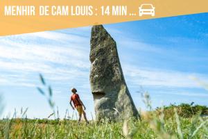 Fotografia z galérie ubytovania La Bâtisse du Dolmen Clara, Spa et piscine v destinácii Plounévez-Lochrist