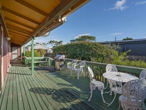 Balkón nebo terasa v ubytování Golden Days - Whitianga Holiday Home