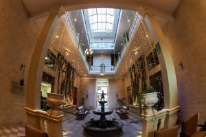 Μια τηλεόραση ή/και κέντρο ψυχαγωγίας στο ARIQUEPAY HOTEL
