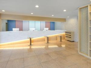 Vstupní hala nebo recepce v ubytování HOTEL MYSTAYS Atsugi