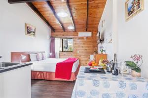 Kuchyň nebo kuchyňský kout v ubytování Grange Motel