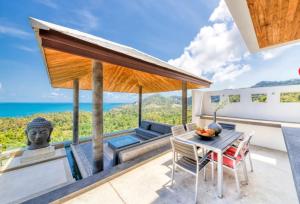 Un paisaje natural cerca de la villa