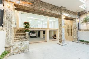 Το κτήριο όπου στεγάζεται  το διαμέρισμα