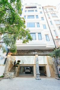 Το κτήριο όπου στεγάζεται  το διαμέρισμα