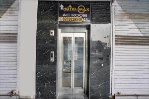 Foto sihtkohas Vadodara asuva majutusasutuse FabHotel Max galeriist