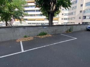 克莱蒙费朗Appart T2 avec parking, loggia, vue Puy de Dôme的相册照片