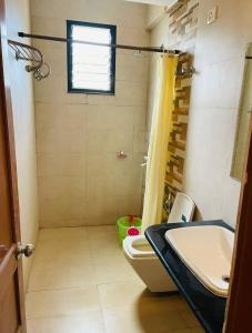 Ein Badezimmer in der Unterkunft Sun shine villa Baga