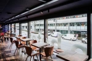Posezení v ubytování Capsule Hotel - Lucerne Old Town