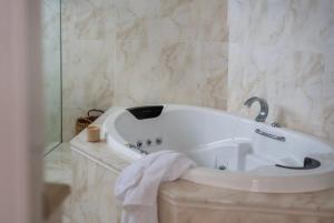 Ένα μπάνιο στο Oceans 8 - Oceanstays +40 φωτογραφίες