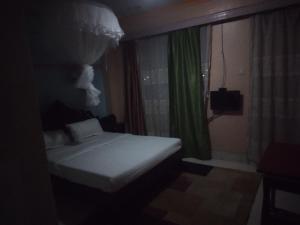 Φωτογραφία από το άλμπουμ του Riversand Hotel, rooms with lake views,WI FI & balcony σε Kisumu