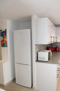 Kuchyňa alebo kuchynka v ubytovaní 3 bedroom apartment El Rincon