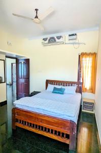 Ένα ή περισσότερα κρεβάτια σε δωμάτιο στο the DUO Restaurant and Stays +16 φωτογραφίες