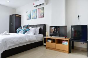TV a/nebo společenská místnost v ubytování SS15 Courtyard by Xuites, 5pax-Netflix-Mall-LRT-Subang Jaya
