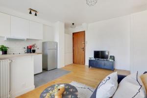 Nice Flat Folies Bergeres - Bail mobilite - Imhost