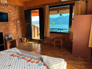 Postelja oz. postelje v sobi nastanitve Nar-Bis Hotel