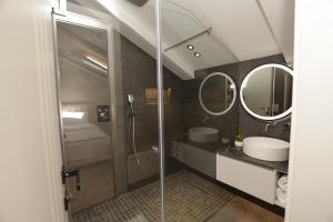 Koupelna v ubytování Gremmy Boutique Hotel