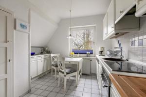 Nhà bếp/bếp nhỏ tại Ferienwohnung Schwennautal +15 ảnh