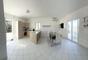 Kuchyňa alebo kuchynka v ubytovaní Residence Amore